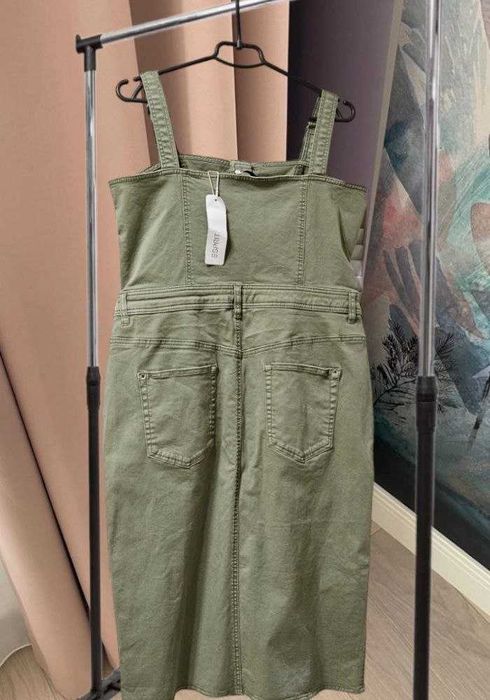 Джинсовый сарафан Esprit на пуговицах цвета хаки, р. XL