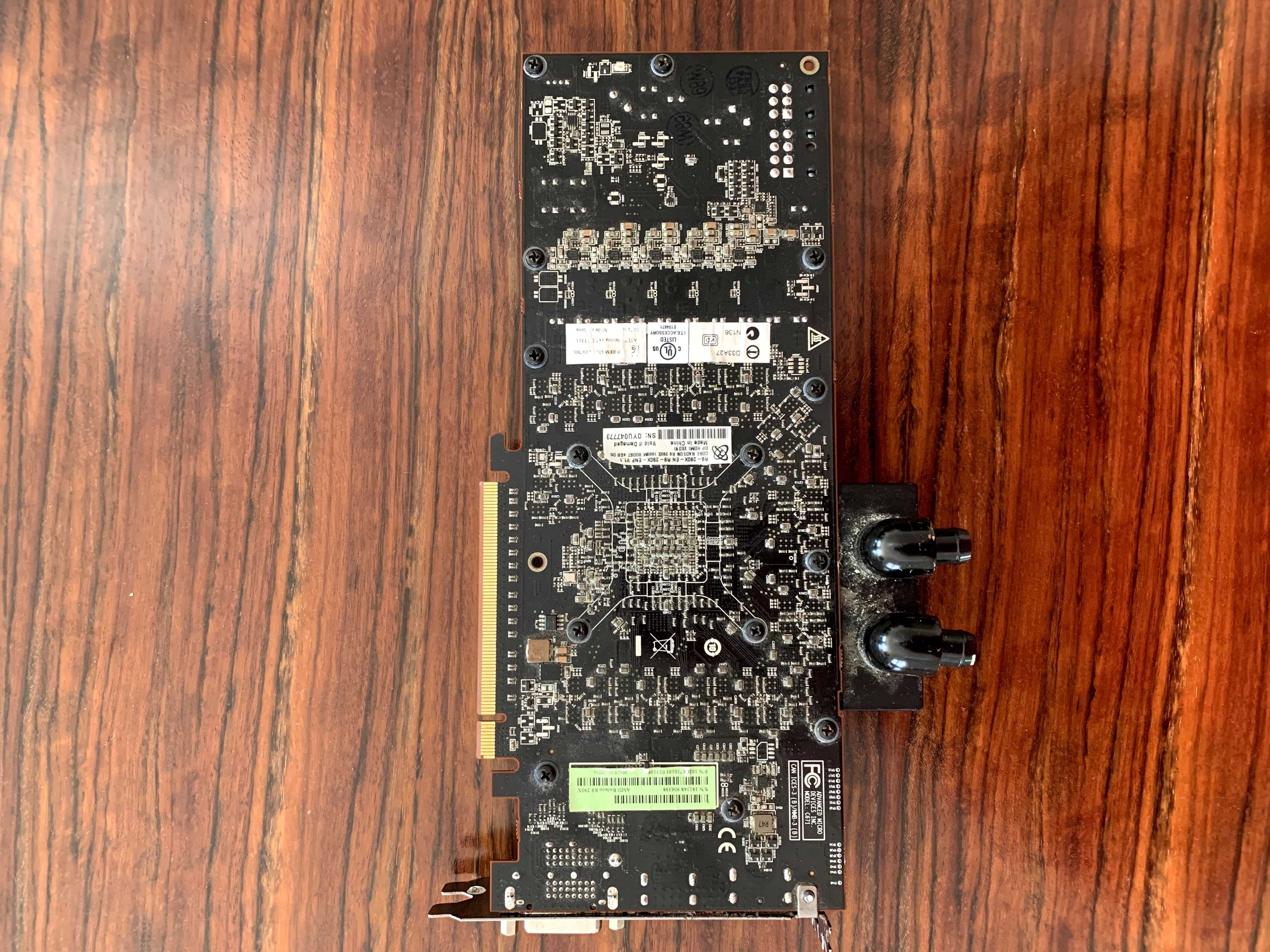 EKWB R9 290X 4gb