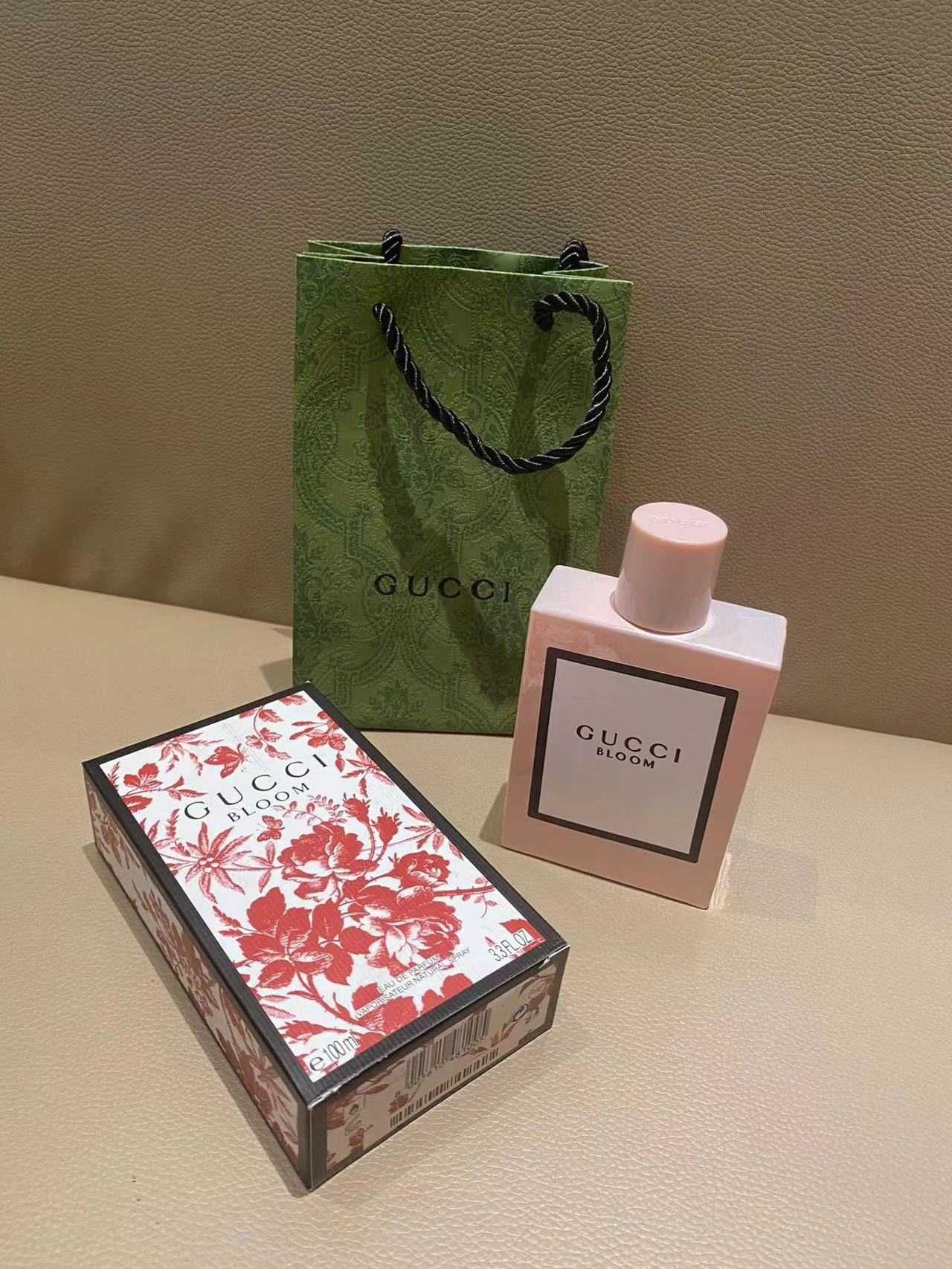 Perfumy Gucci Bloom o pojemności 100 ml, nowe