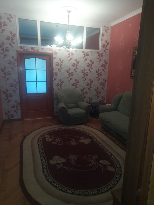 Сдам свою трёхкомнатную квартиру в историческом центре города