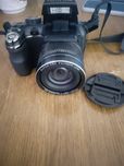 Продам фотоаппарат Fujifilm FINEPIX S4000