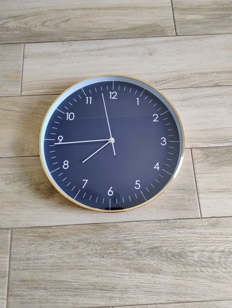 Zegar ścienny LUUK LIFESTYLE chichy bez tykania 32cm.