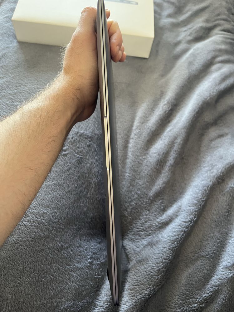 Новый Macbook 95% Air m1 256gb, макбук про, air