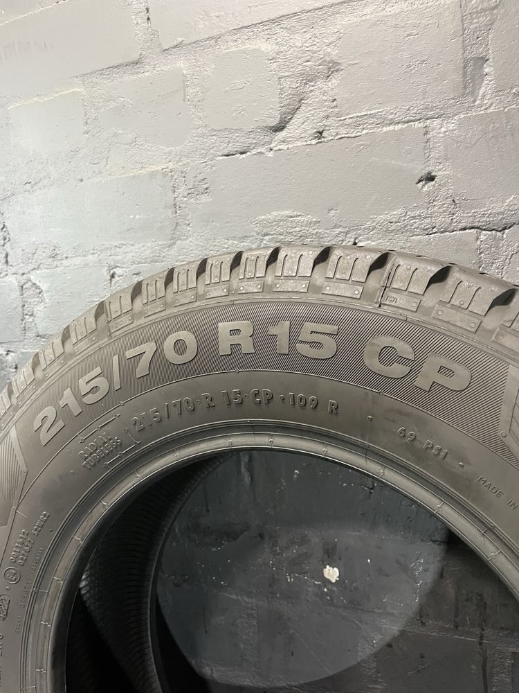 2шт 215/70 R15C Continental VancoCamper