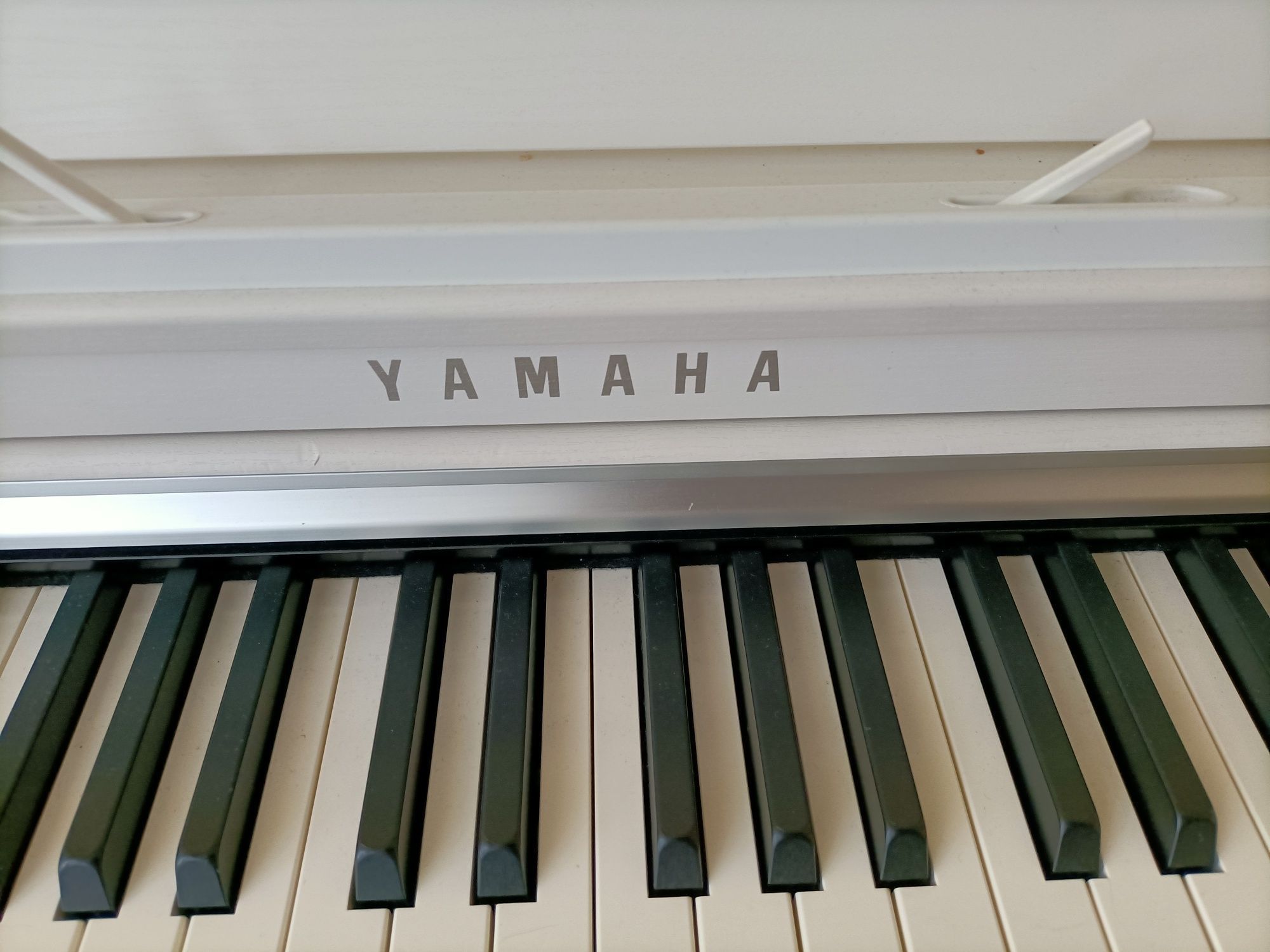 Pianino Yamaha CLP 625