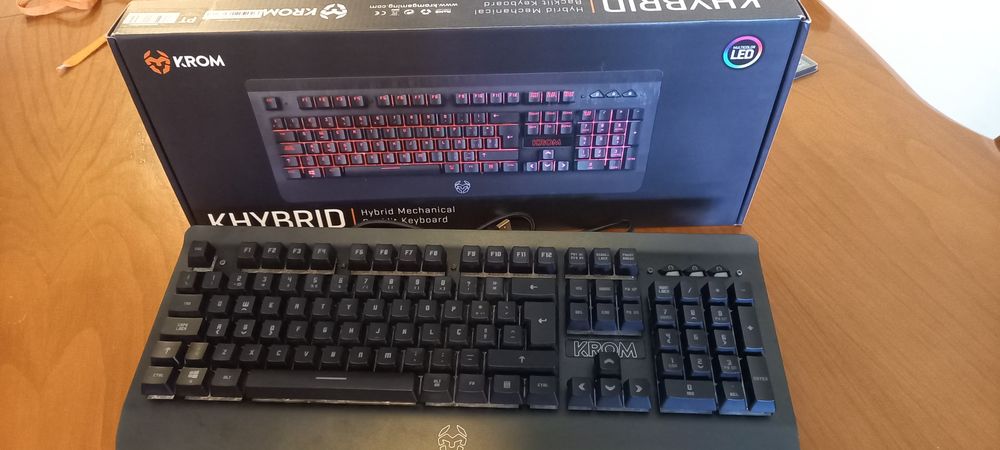 Krom Khybrid Gaming Keyboard64585888327553120