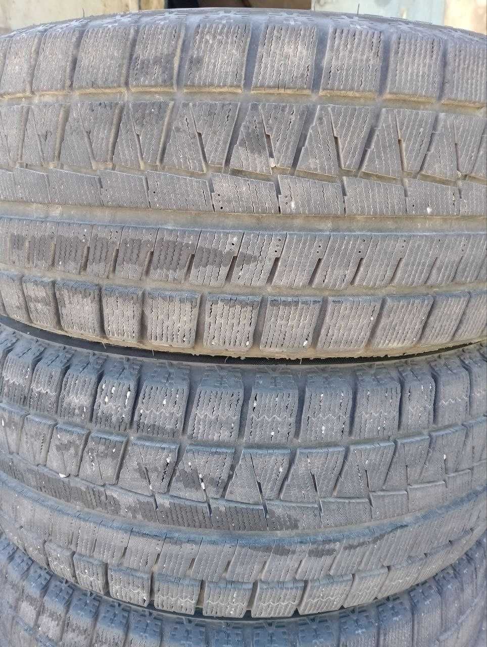 Шины комплект Bridgestone Blizzak REVO GZ 205/55 R16 91S 2019-20 г