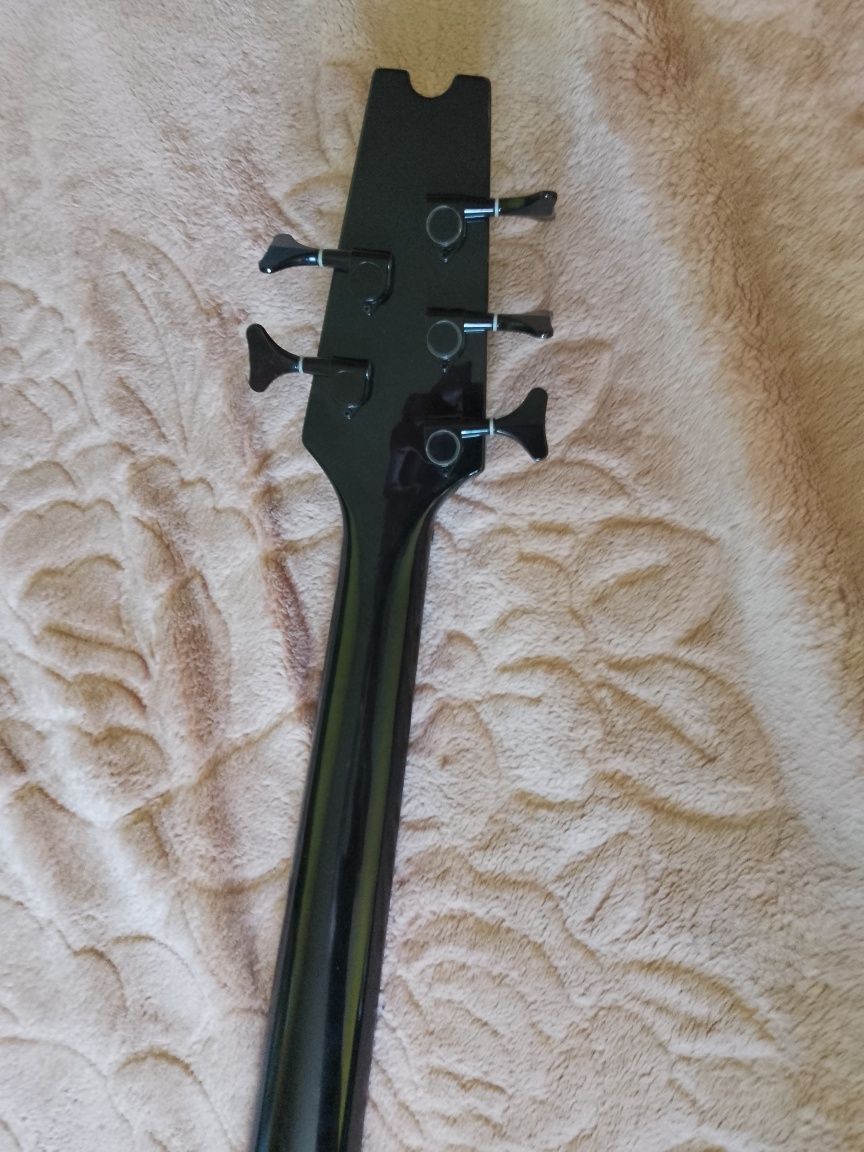 Gitara basowa Modulus Quantum 5 kopia