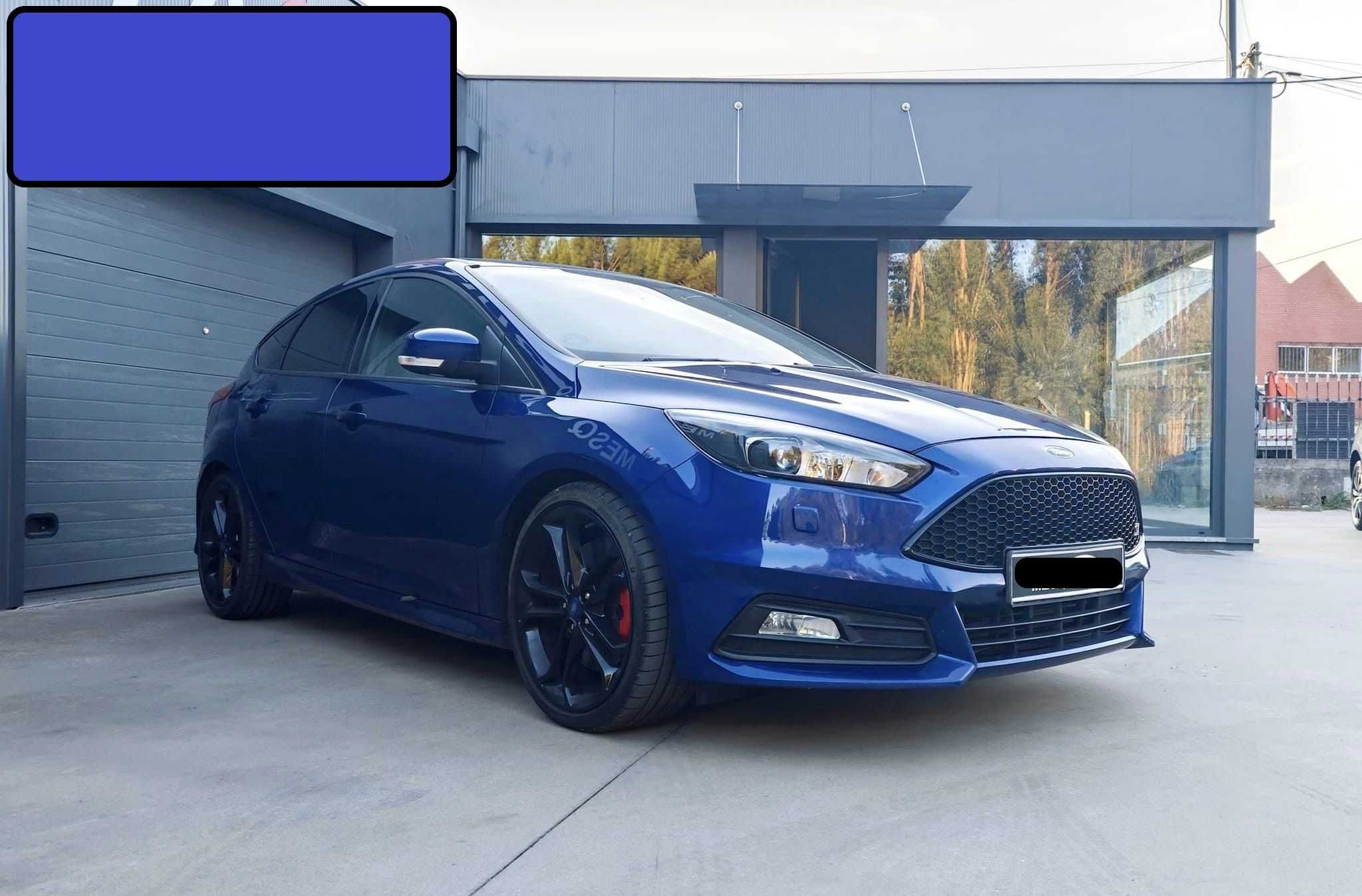 Ford Focus ST 250CV