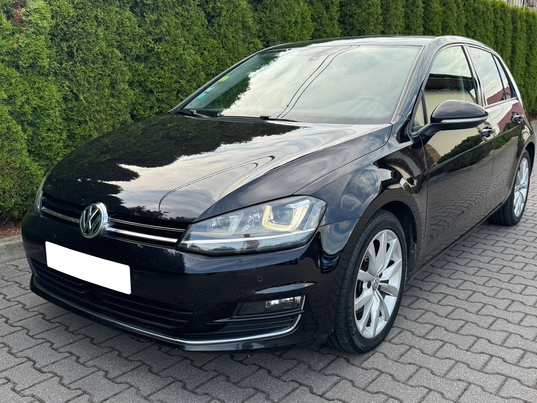 Volkswagen Golf Volkswagen Golf 2.0 TDI BlueMotion 2015 | DSG | LED | Navi | Kamera