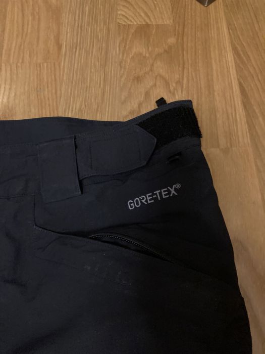 Spodnie narciarskie the north face rozmiar L gore tex
