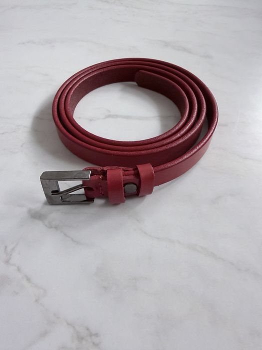 Кожанний ремінь червоний