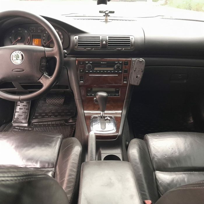 Skoda superb 2.5 автомат