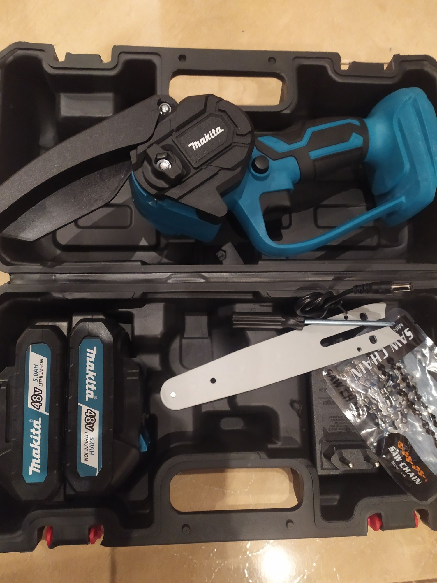Міні-пила makita 8 дюймів акумуляторна duc155h 2000x krafttec