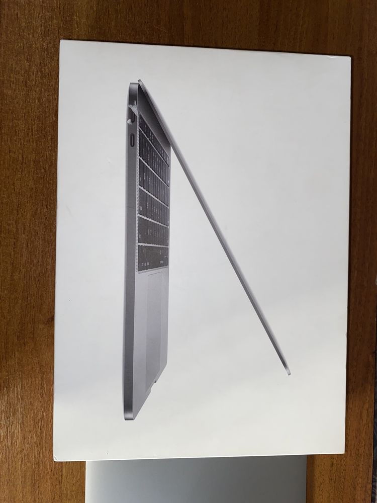 MacBook 13 Pro 2017/18