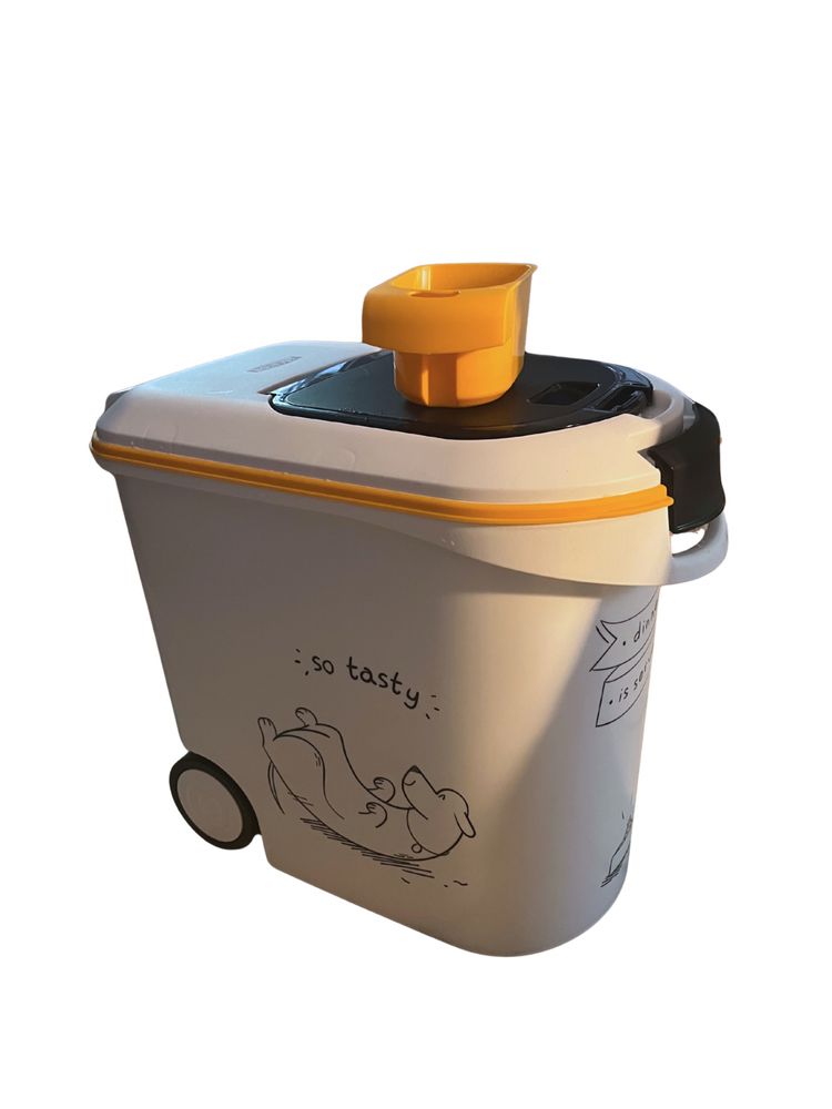 Pojemnik na suchą karmę dla psa do 12 kg