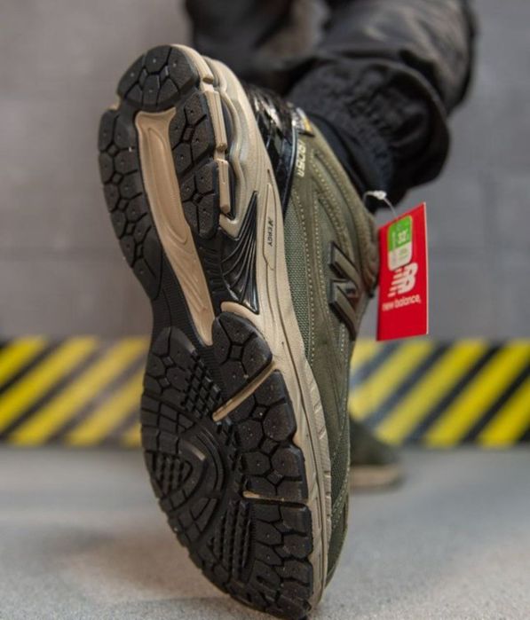 Зимові кросівки New Balance 43