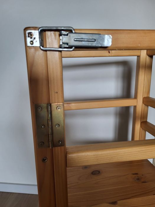 Składany Kitchen heleper, pomocnik kuchenny dla dzieci