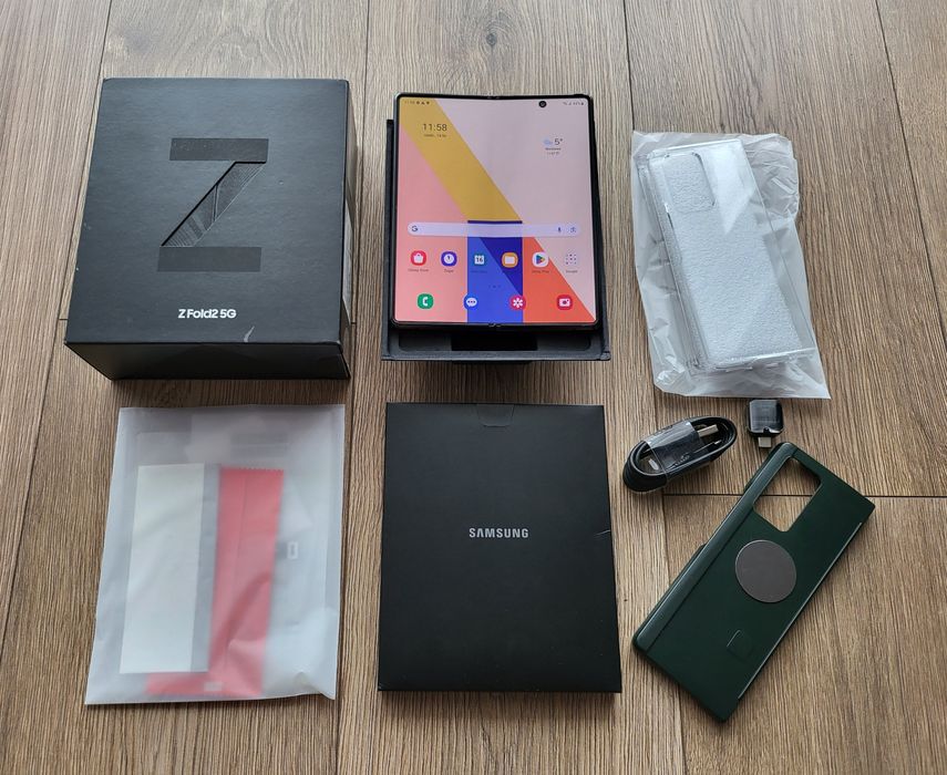 Samsung Galaxy Z Fold 2 12/256GB ładny stan, zestaw, bez blokad OKAZJA