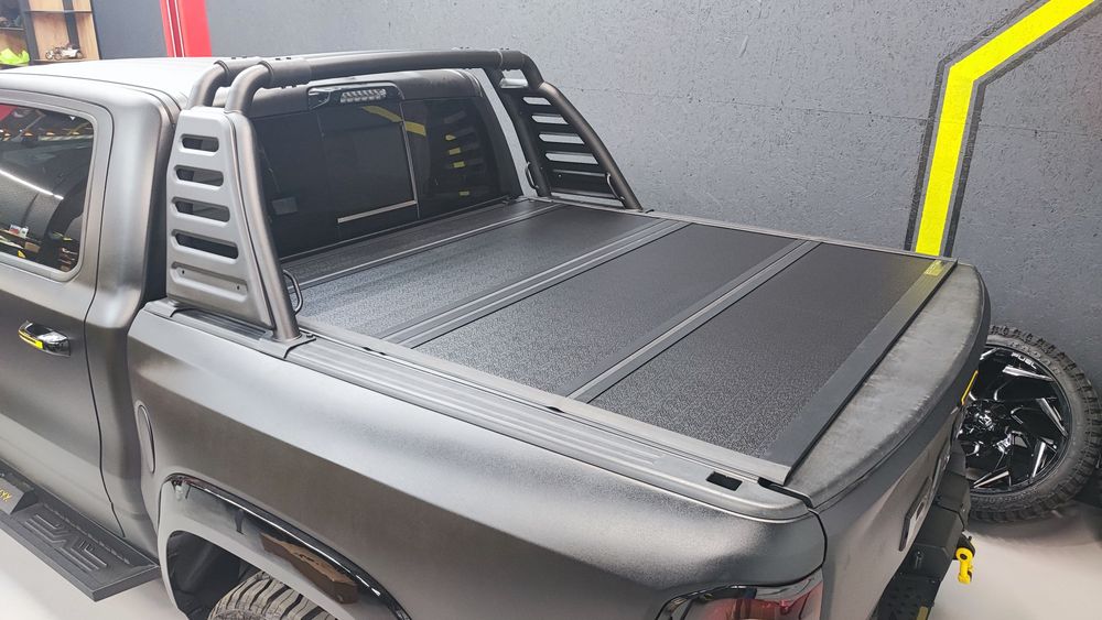 Виїздна площадка в кузов пікапа Dodge RAM 19 21 22 23 6.5 Фута Кришка