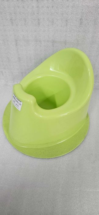 Zielony duży nocnik do nauki siusiania bez pieluchy pielucha smoczek