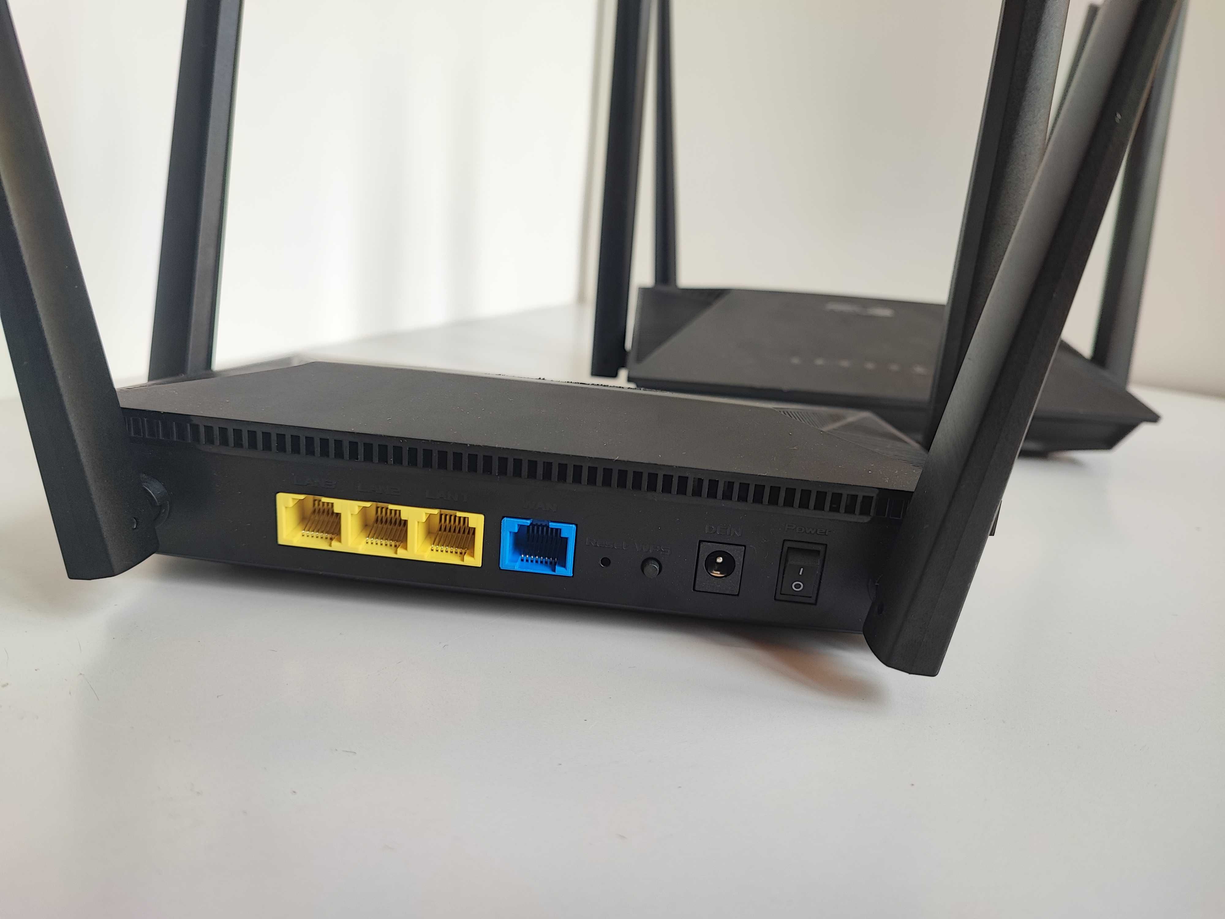 Маршрутизатор (роутер) ASUS RT-AX52 WiFi 6, AX1800 , 2.4 ГГц, 5 ГГц