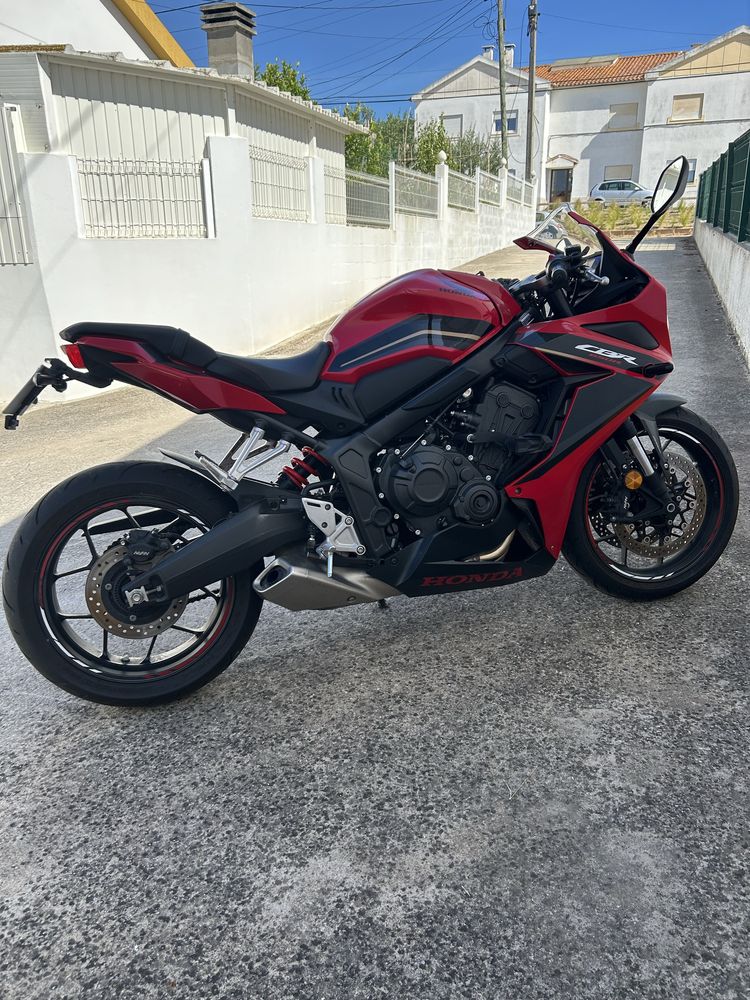 Honda CBR 650R - 3 000 Km