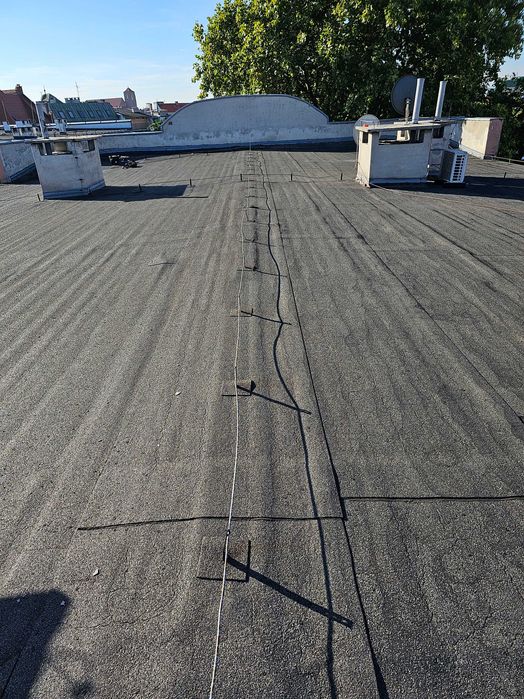 Remonty Dachów , Hydroizolacja , Uszczelnianie Dachów