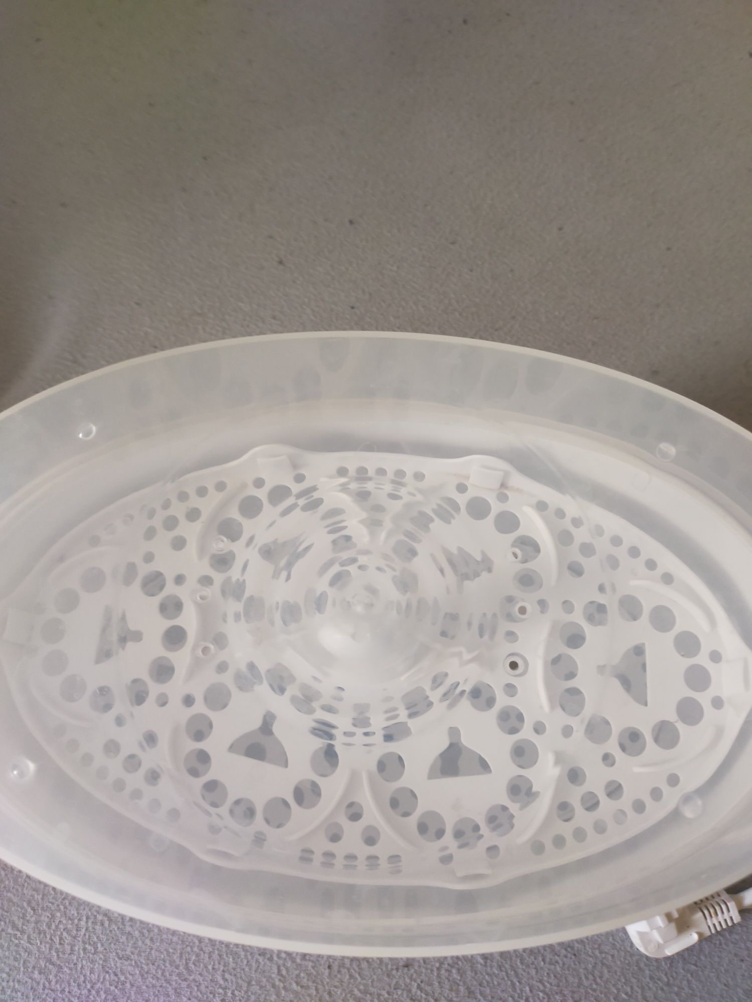 Sterylizator do smoczków i butelek tommee tippee