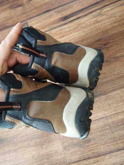 Buty chłopięce Columbia, trapery