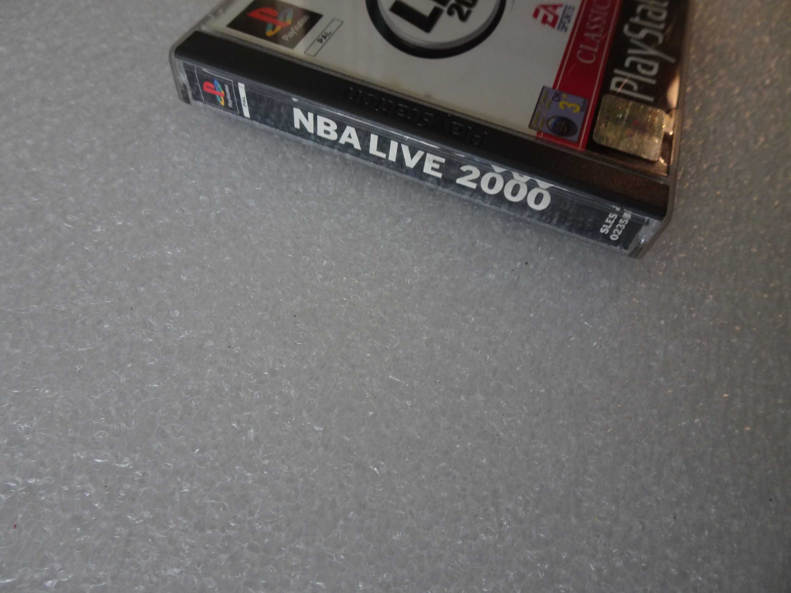 Jogo Playstation 1 - PS1 - NBA Live 2000