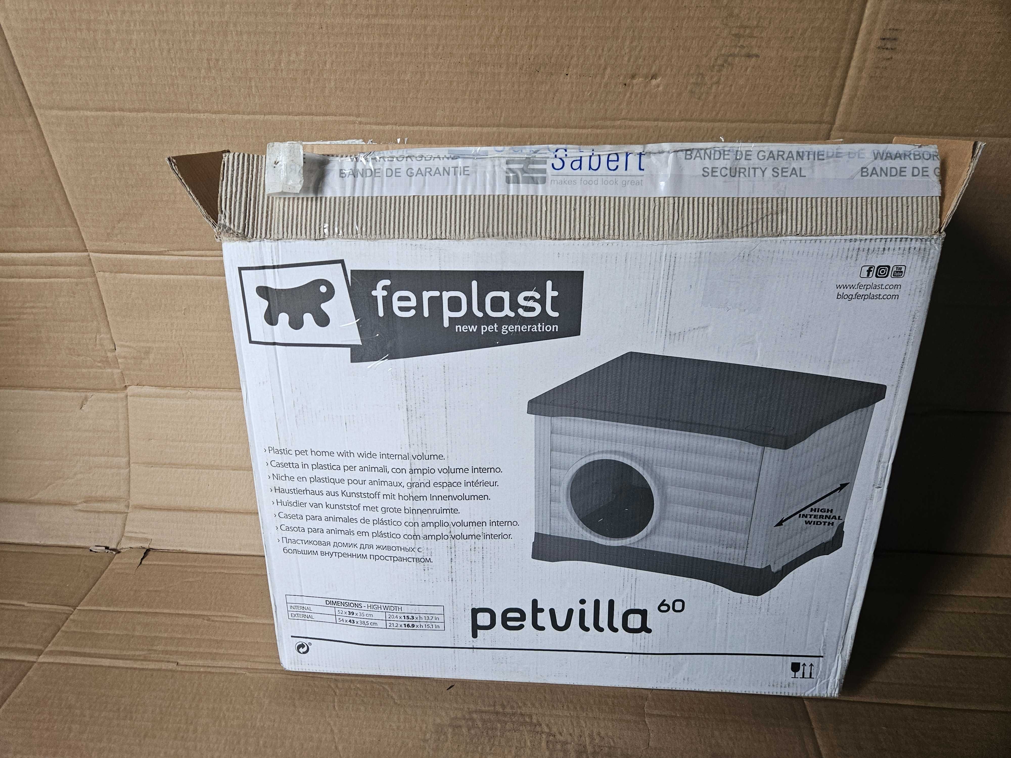 PETWILLA 60 Buda zewnętrzna dla psów i kotów 54 x 43 x wys. 38,5 cm