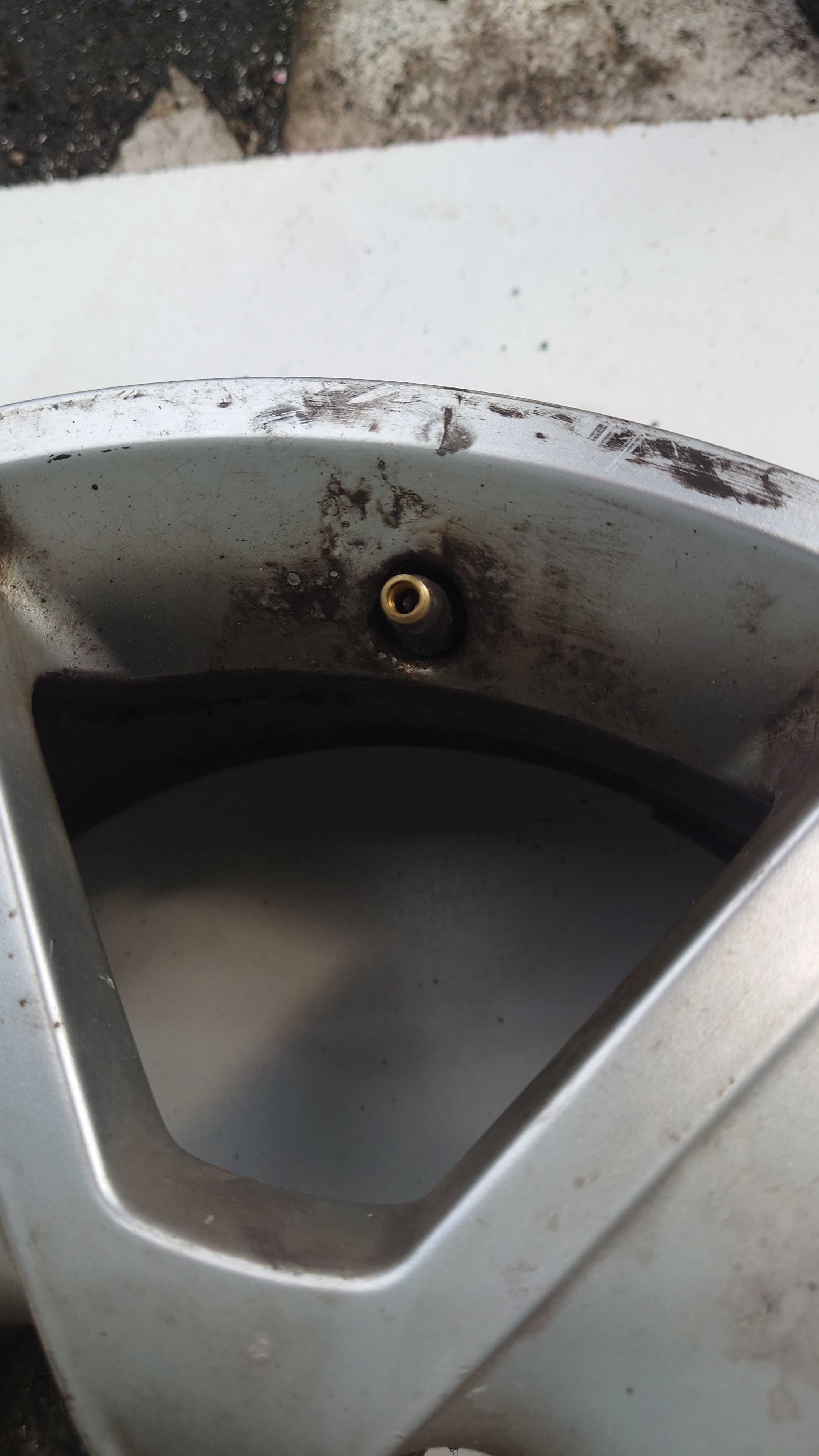 Audi A3 A4 VW Skoda Alufelgi Felgi Aluminiowe Alusy 5x112 16' 16 Cali