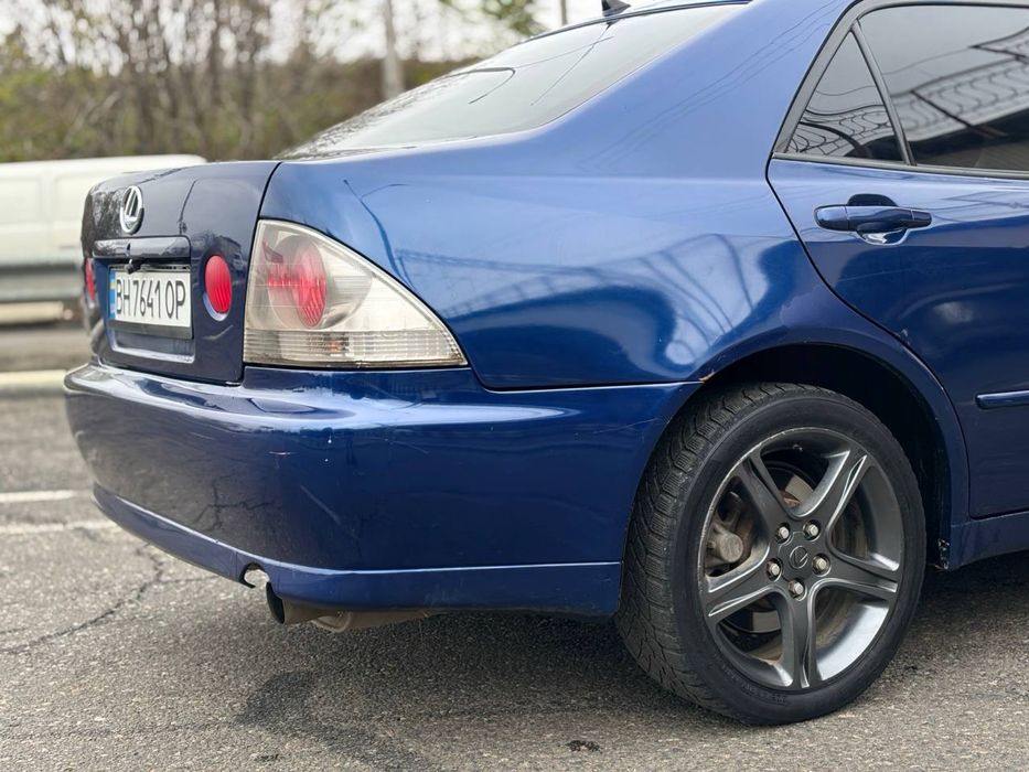 Lexus IS 200 Automatic