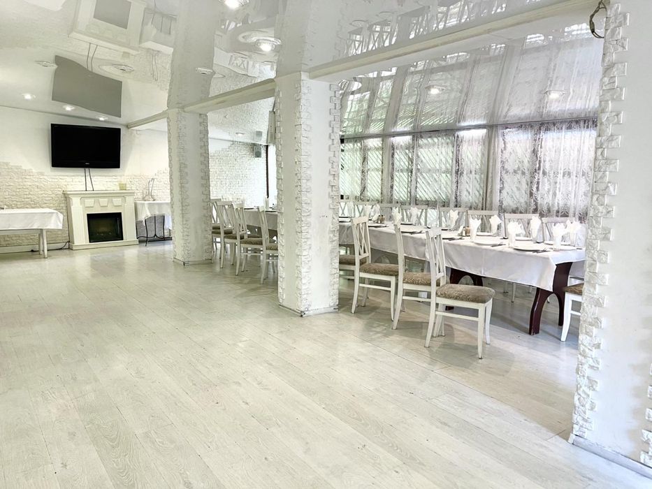 Сдається  в оренду ресторан біля озера !