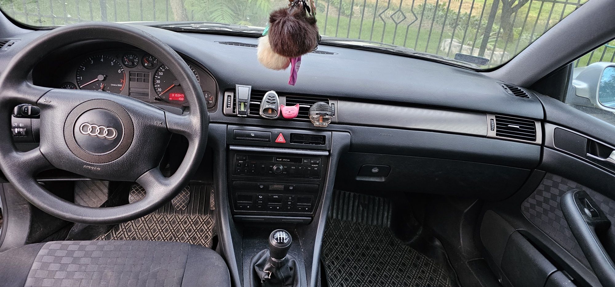 Audi A6 C5 1.8 Turbo - uszkodzony silnik ( pukanie w górnej części )