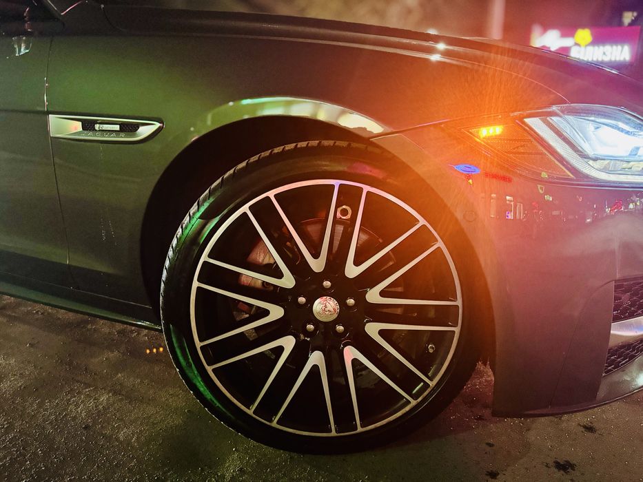 Jaguar XF 3.0 AWD R-Sport