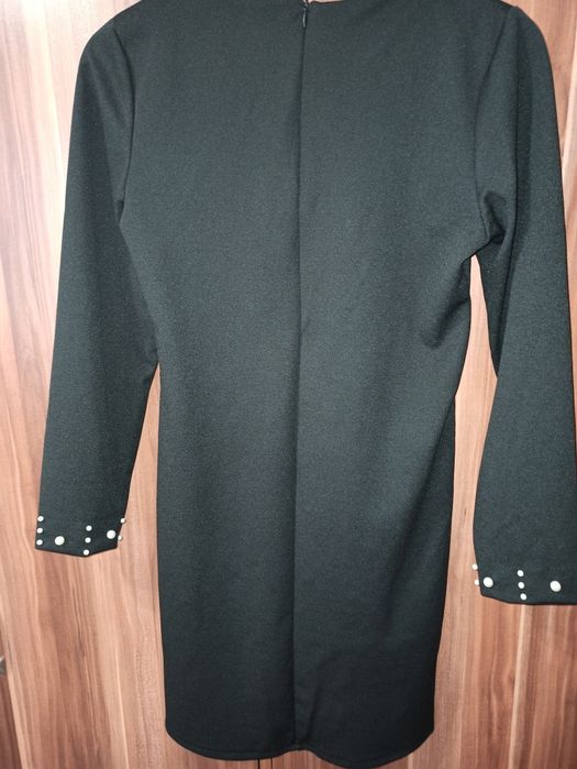 Sukienka czarna elegancka wieczorowa wyjsciowa