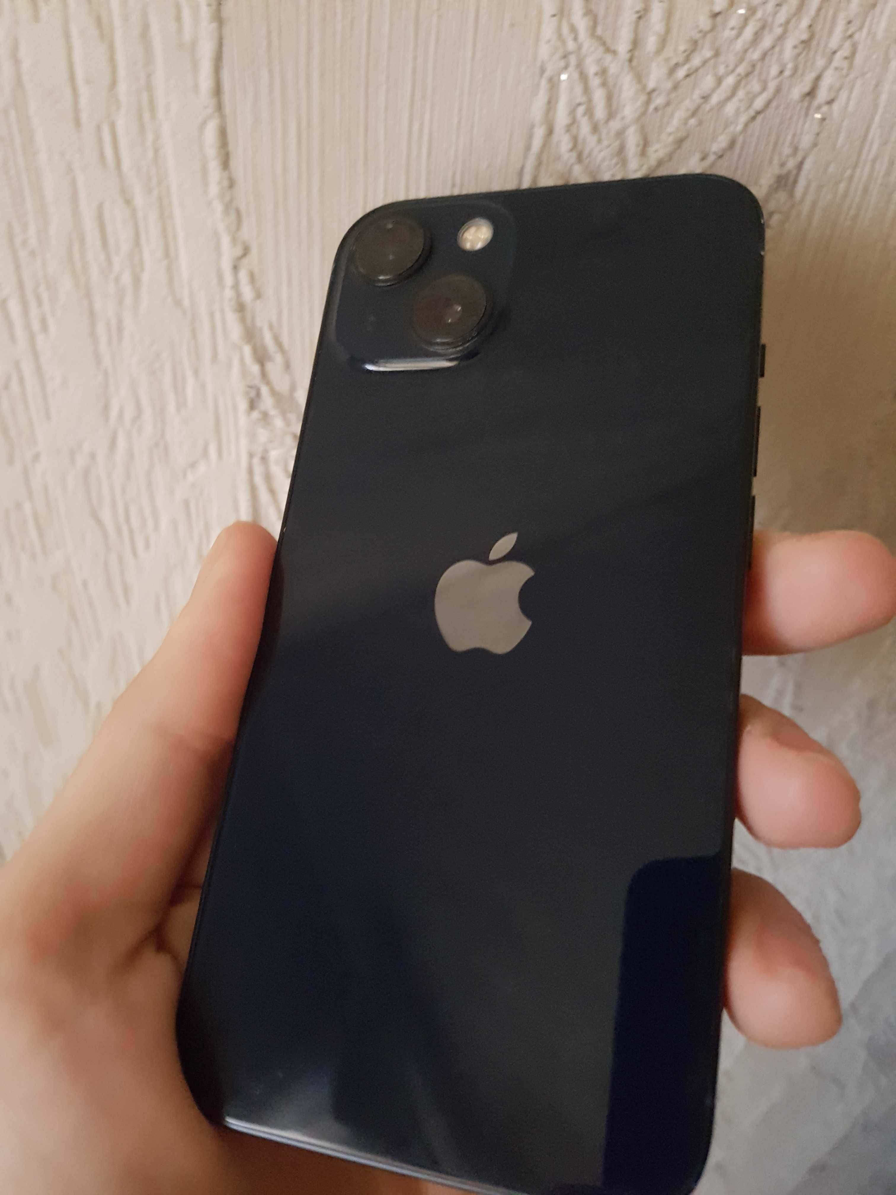 IPhone         13