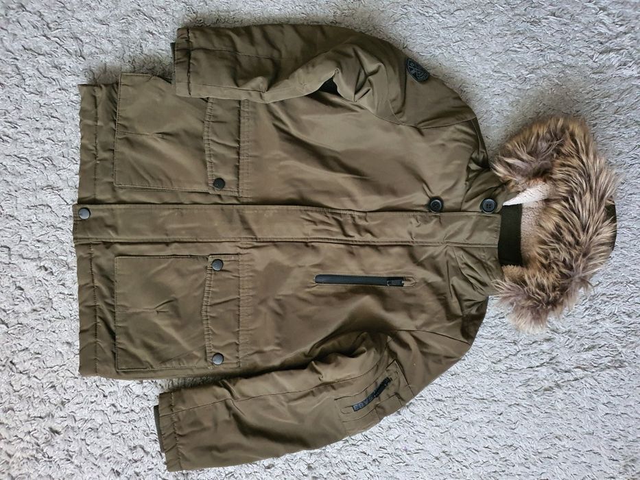 Kurtka zimowa chłopięca r. 140 C&A