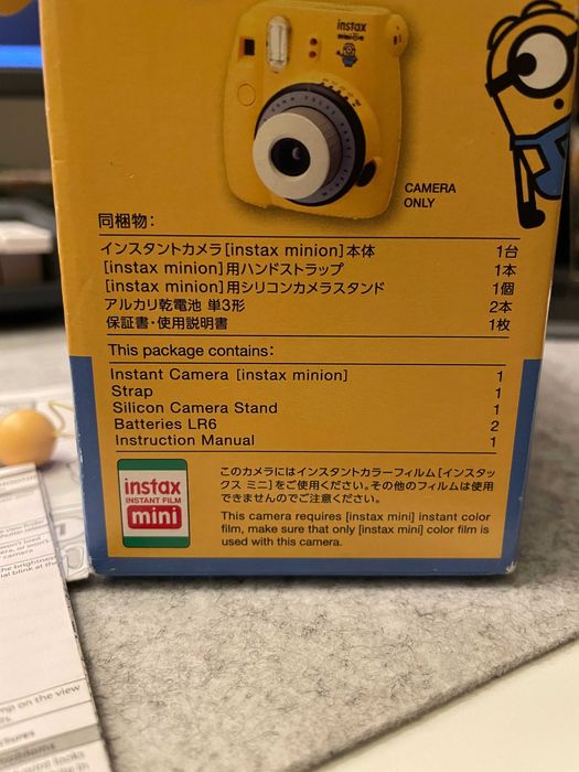 Fujifilm Instax Minion mini 8 special pack nowy