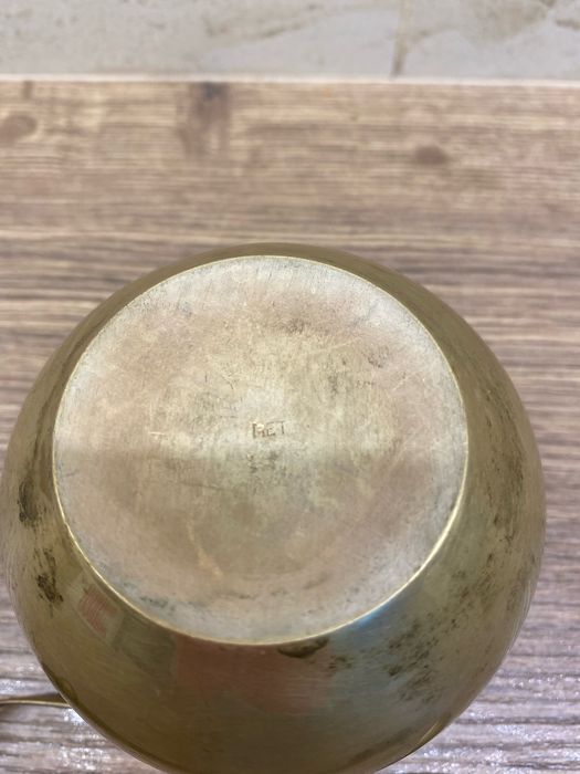 Cukiernica  ze szczypcami