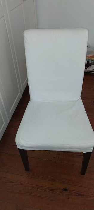 Cadeira do Ikeia, com capa Lavável