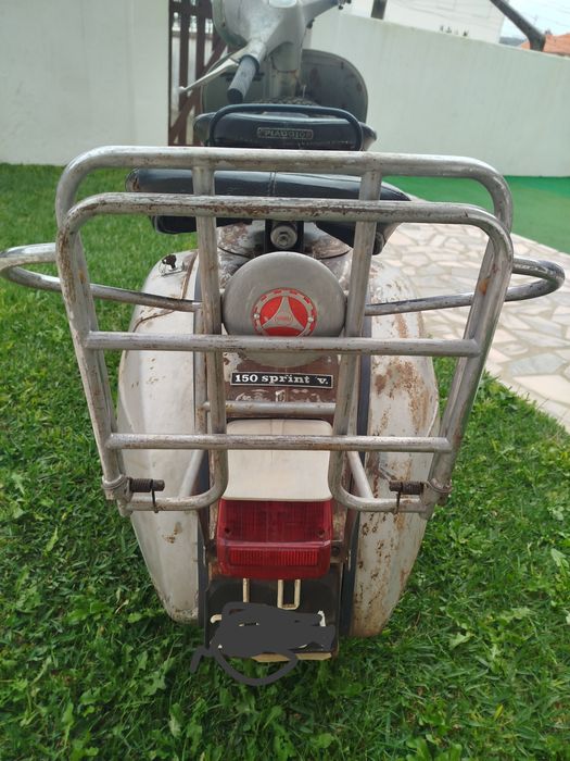 Vespa 150 Sprint Veloce.. Rat.. Original