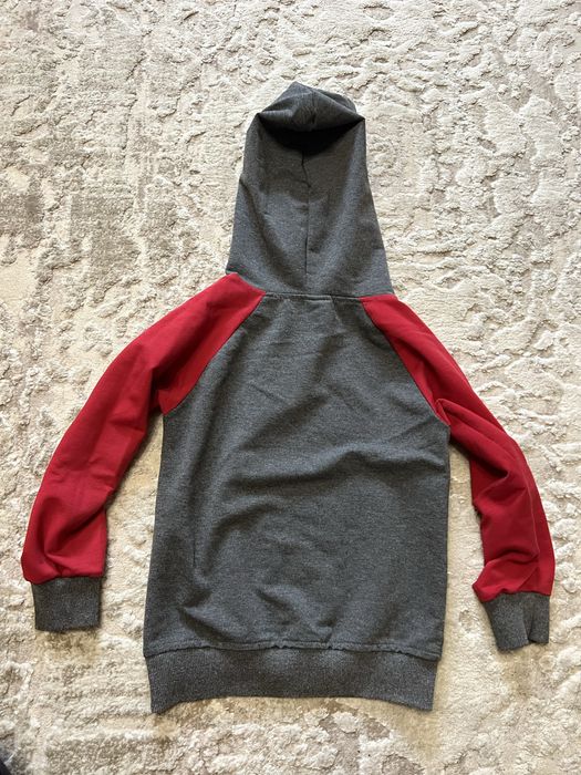 Толстовка,худи 128 та 134 як нові