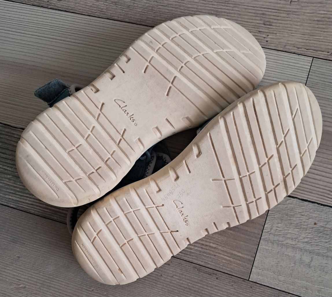 Сандалі Clarks (р.33)