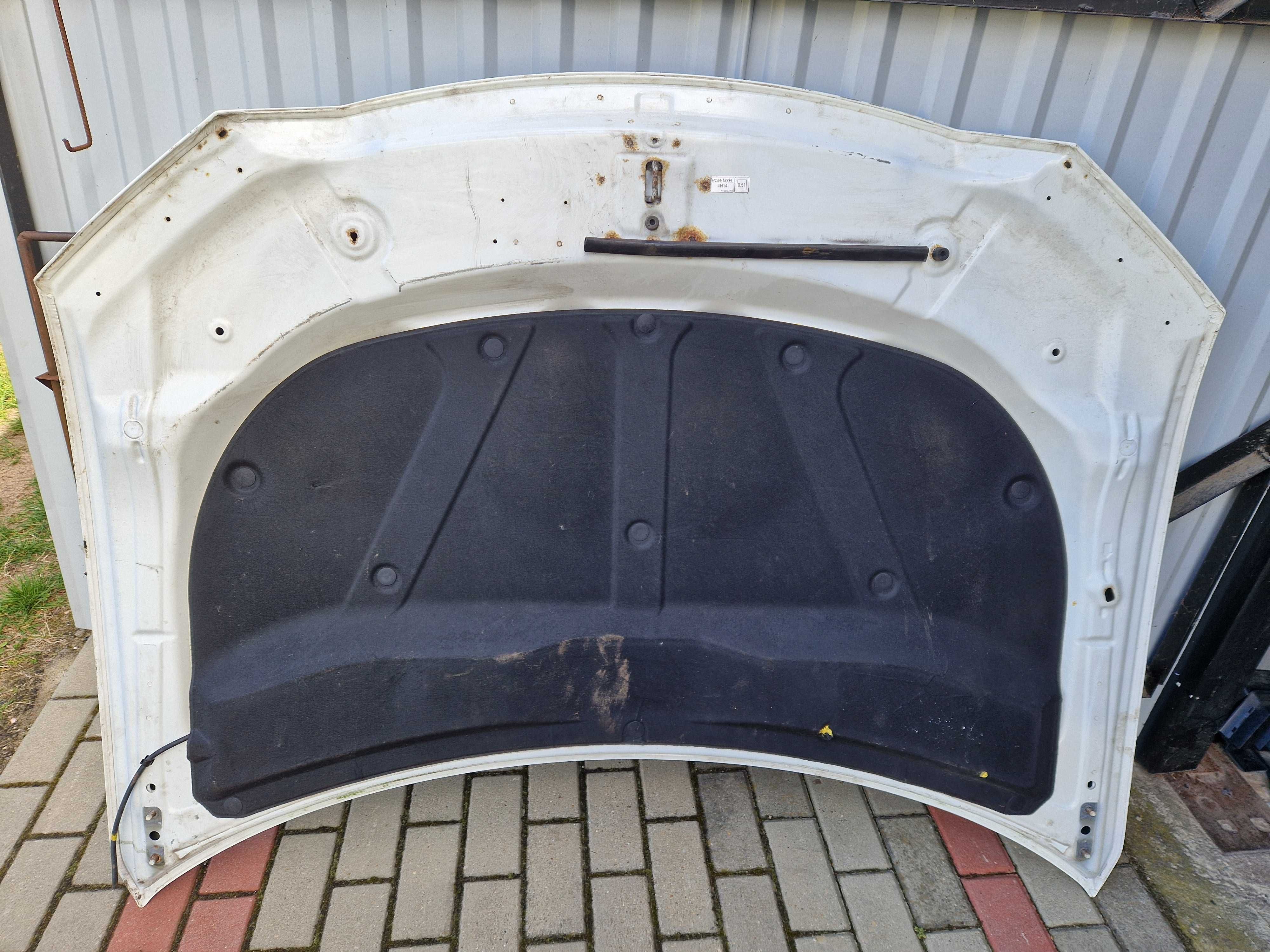 [45] Maska przednia Mitsubishi Outlander III 13r.