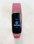 Smartwatch Fitbit Luxe różowy X7A105