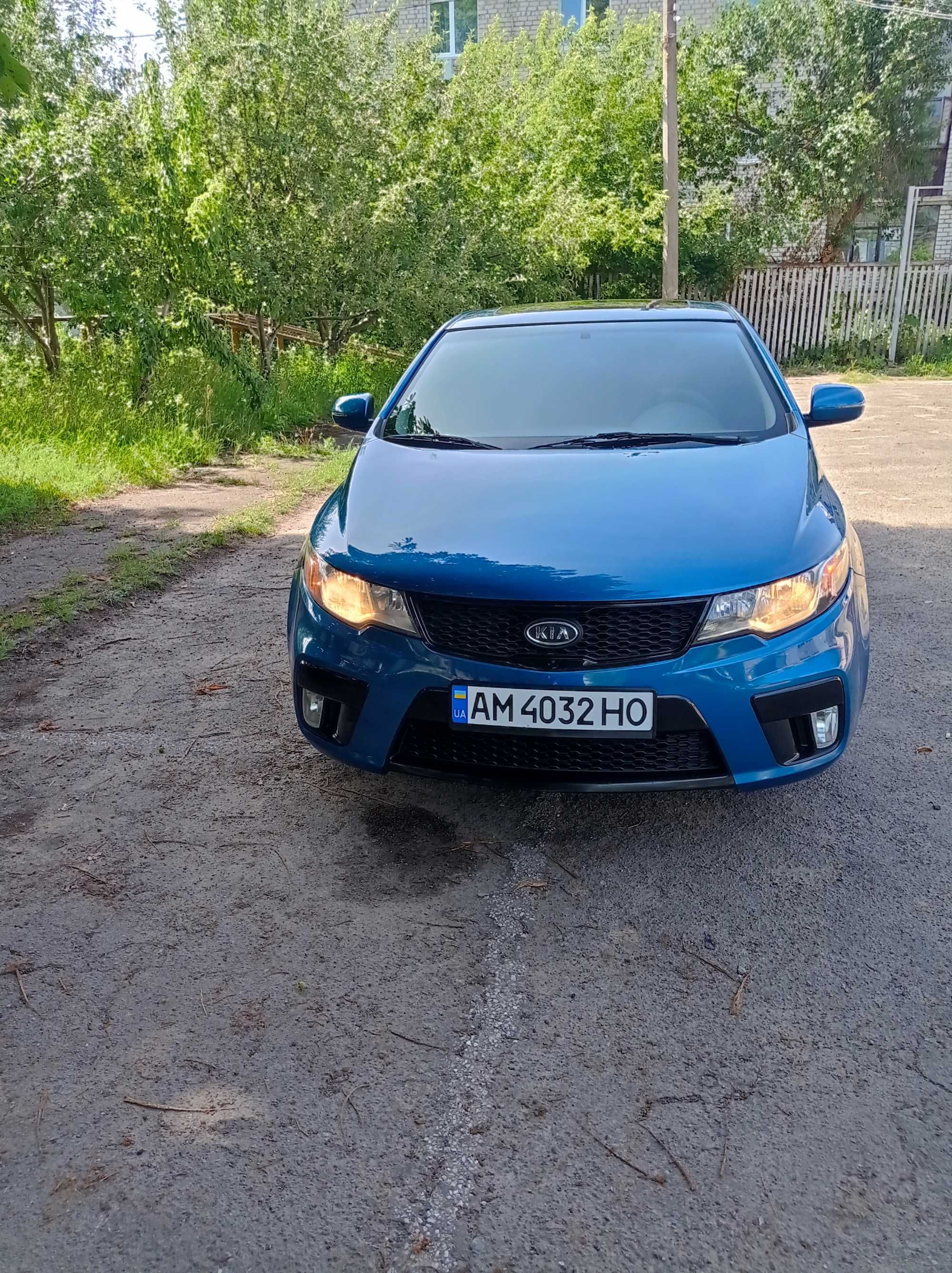 Авто kia forte koup