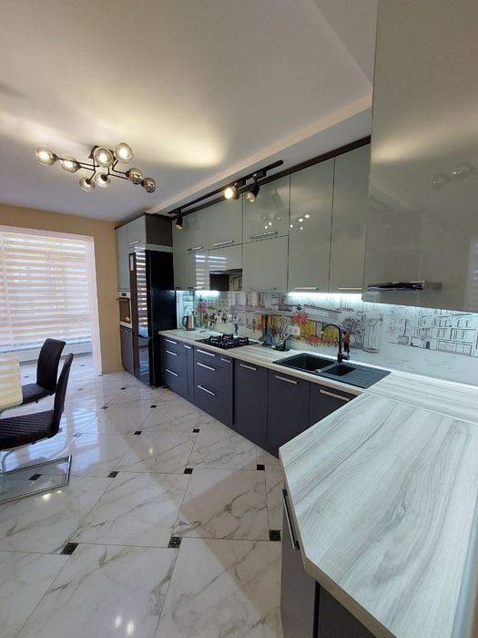 еОселя. Продаж 2 кімн квартири в центрі, державні програми